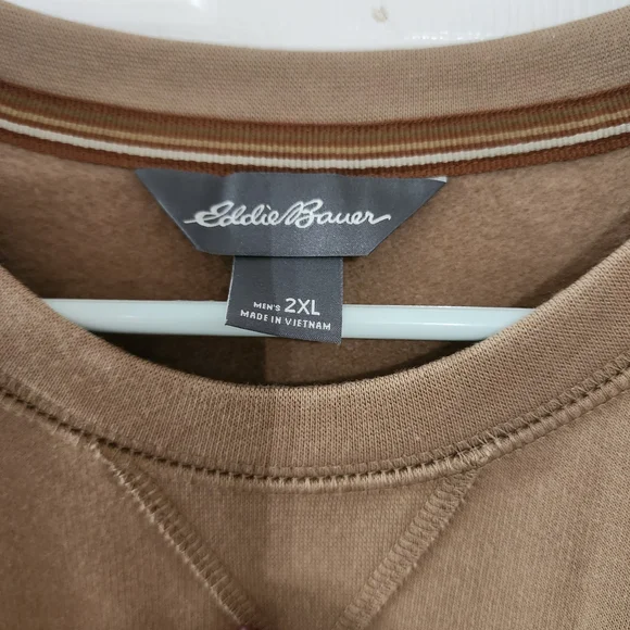 ​NWT Eddie Bauer Men’s Everyday Crew Sweatshirt - Flax Brown - 2XL - Picture 5 of 6